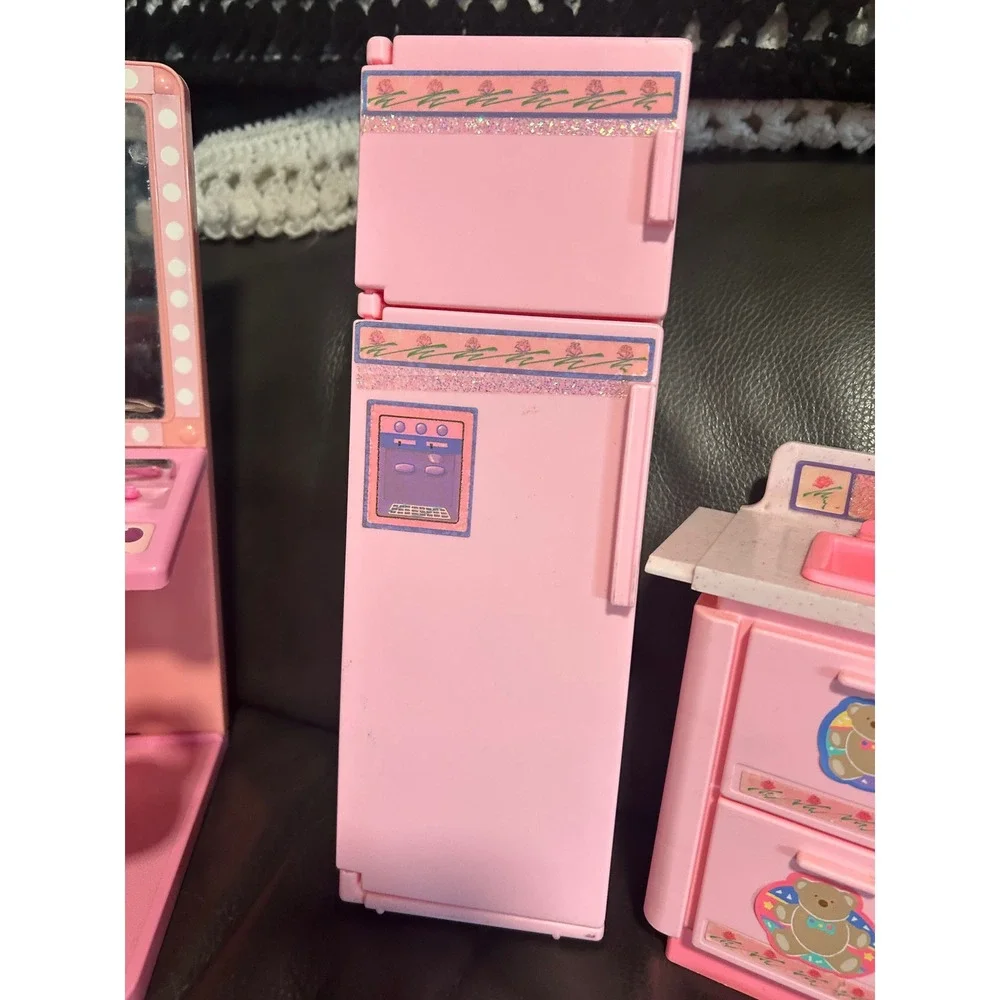 Vintage 1991 Mattel Barbie Furniture Lot Kitchen Fridge Stove Salon Vanity Pink